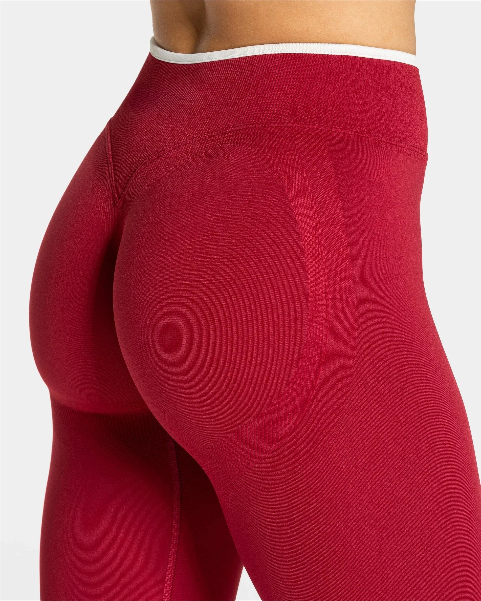 White Edge Lift Seamless High Waist Yoga Leggings - IRON GODDESS