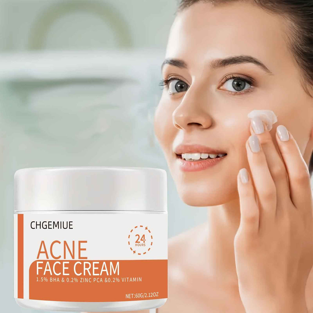 CHGEMIUE Salicylic Acid Face Cream, Moisturizing & Balancing, Gentle Cleansing for All Light Beige Types, Alcohol-Free, Unisex Skincare with Zinc PCA & Vitamin E, Light Beige Care, Daily Facial Care, Sleek Jar Design, Alcoholfree Formula