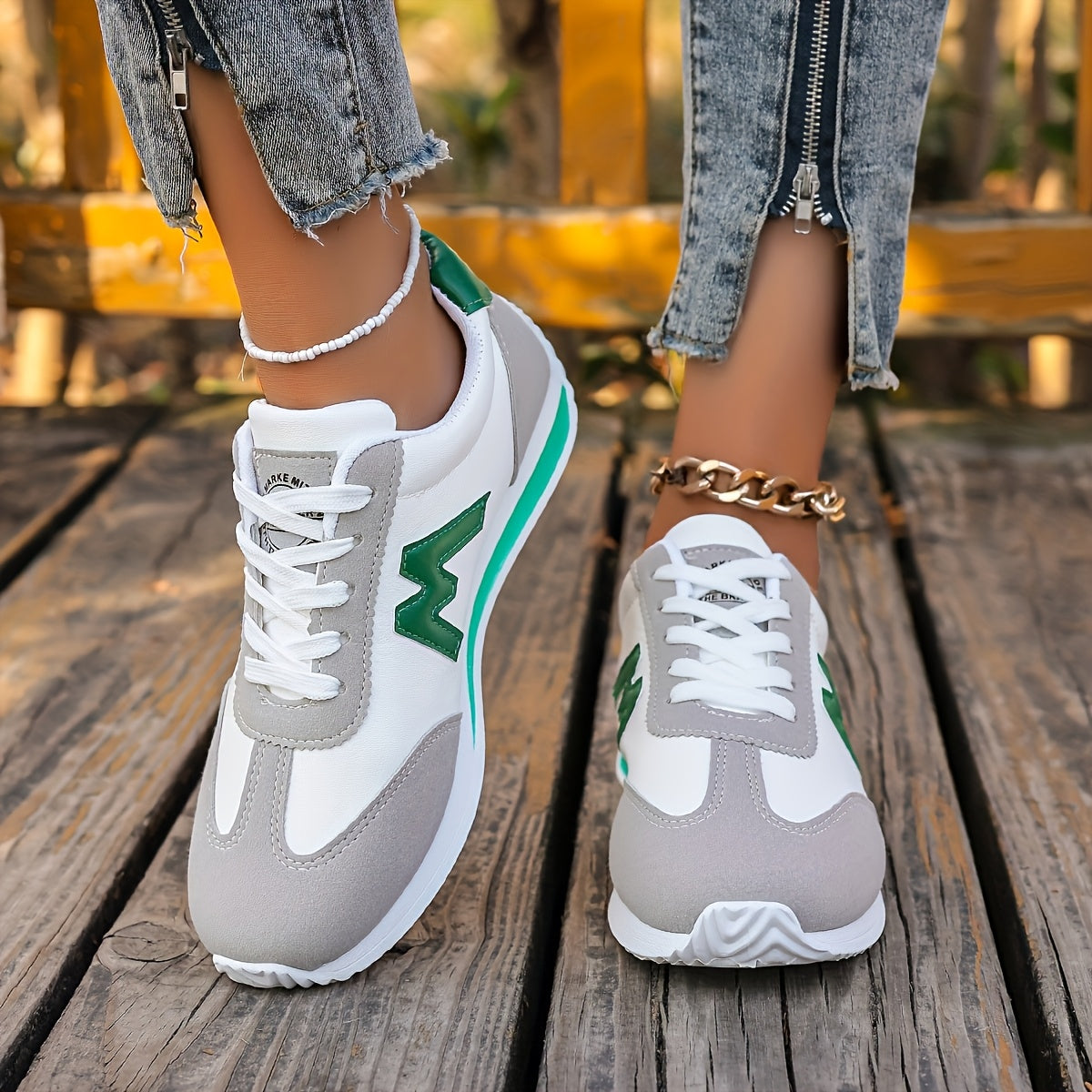 Chic MultiAccent Lightweight Casual Sneakers - IRON GODDESS