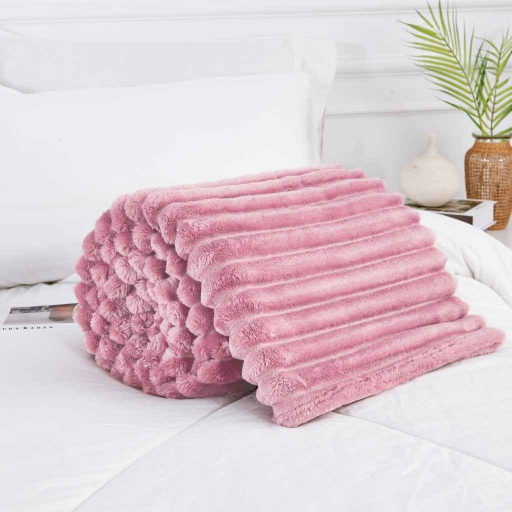 GC GAVENO CAVAILIA Luxury Ribbed Throw Blanket, Ultra-Soft and Cosy Plush Fleece, Lightweight Decorative Sofa Bed Cover, Perfect for All Seasons, Size 150x200cm, Premium Quality Polyester, Stylish Design for Home Comfort | Fast Dispatch from Local Warehou