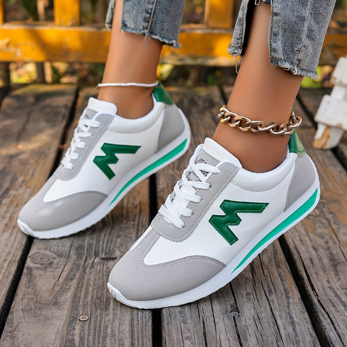 Chic MultiAccent Lightweight Casual Sneakers - IRON GODDESS