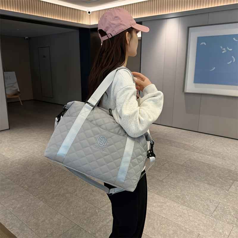 [Large Capacity Travel Duffle] Durable Polyester Unisex Large Capacity Travel Duffle Bag | Lightweight Sporty Gym & Business Duffle with Dry/Wet Compartments, Convertible Handheld/Crossbody Design, White/Black