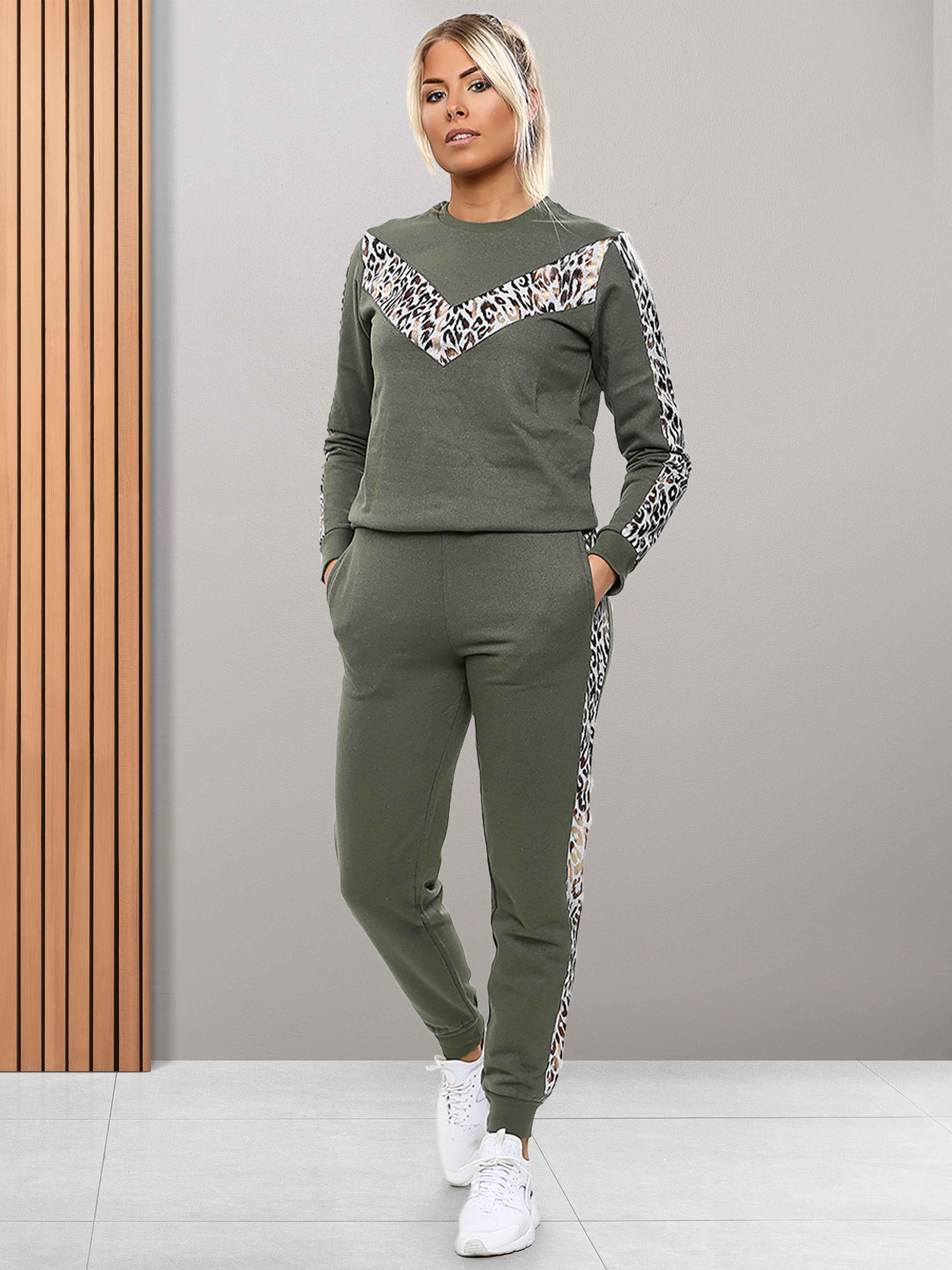 Love My Fashions Women’s Two-Piece Tracksuit Set – Casual Loungewear Co-Ord with Long Sleeve Top & Joggers with Pockets – Soft, Comfortable, Everyday Activewear