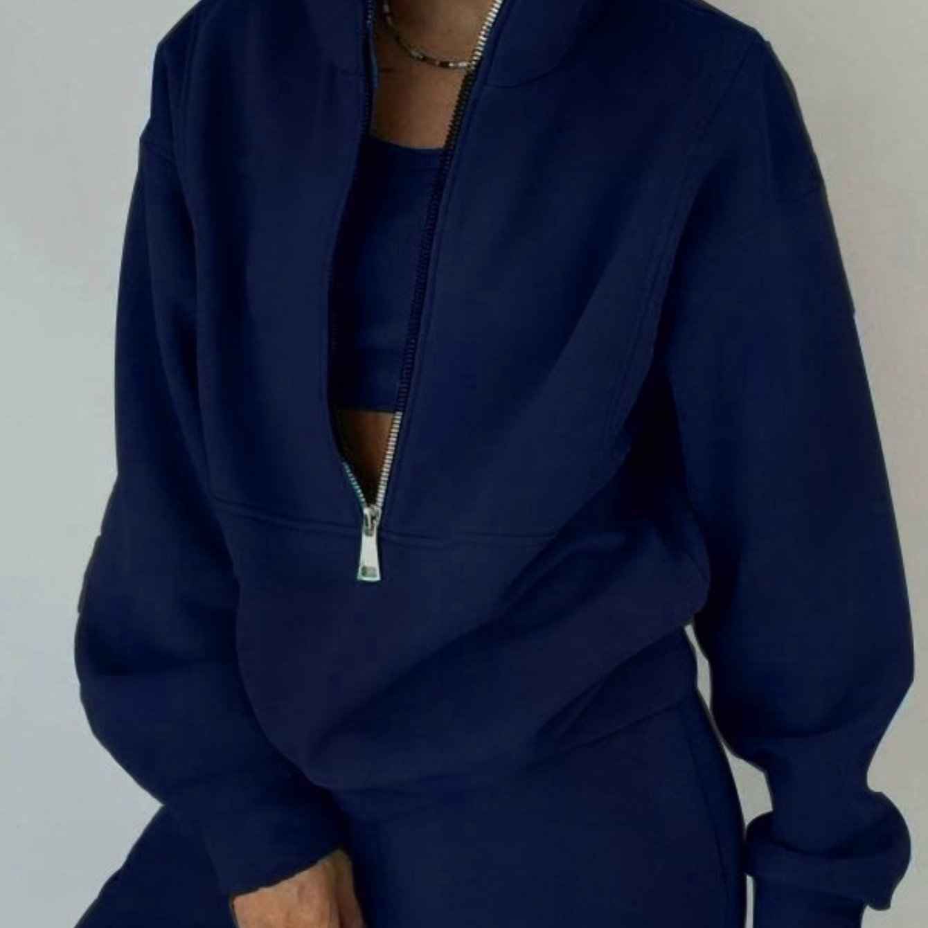 2025 Spring European and American Women'S Clothing Two-piece Sweater Fleece s Street Casual Fashion Suit Women, Streetwear Set, Casual Wear, Modern Streetwear, Trendy Fashion, Cozy Knitwear