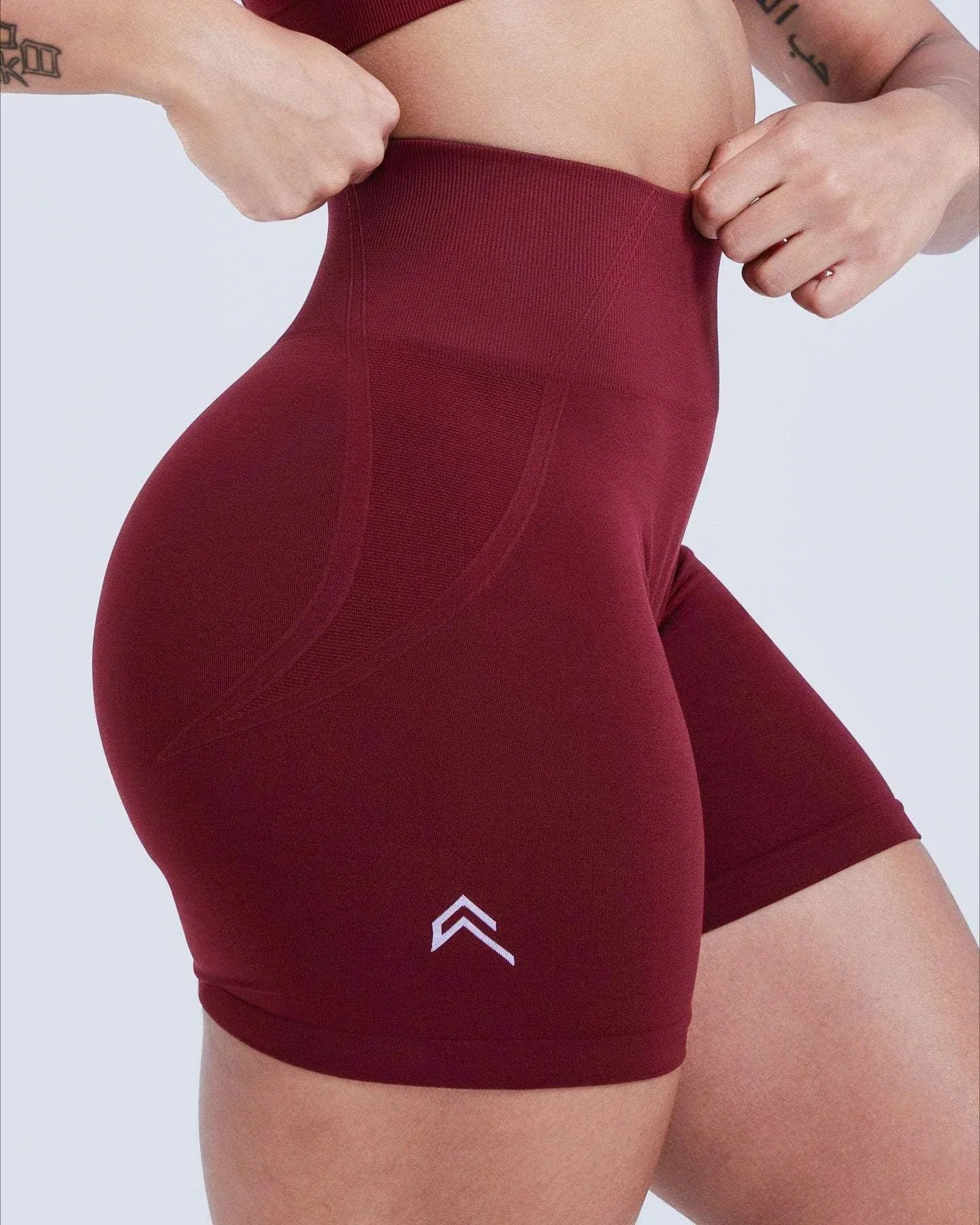 Oner Active Effortless Seamless Shorts Yoga Shorts Women Silicone Printed Sport Shorts Low Ribbed Band Scrunch Butt Shorts - IRON GODDESS