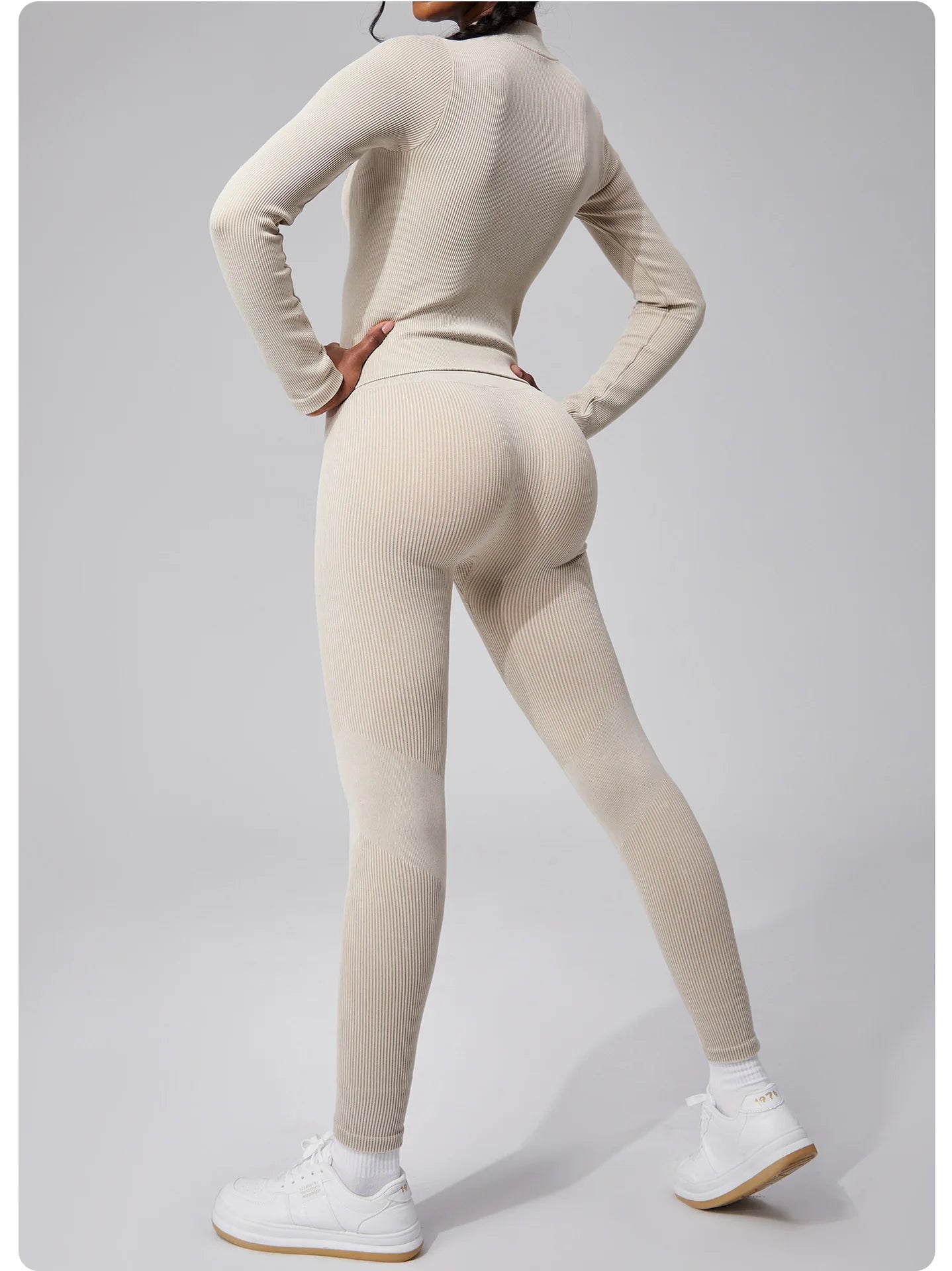 Ultra-stretchy Fleece Sports Suit - Long Pants & Long Sleeves - All-in-one Fitness Set for Cycling, Hiking & Ball Sports - IRON GODDESS