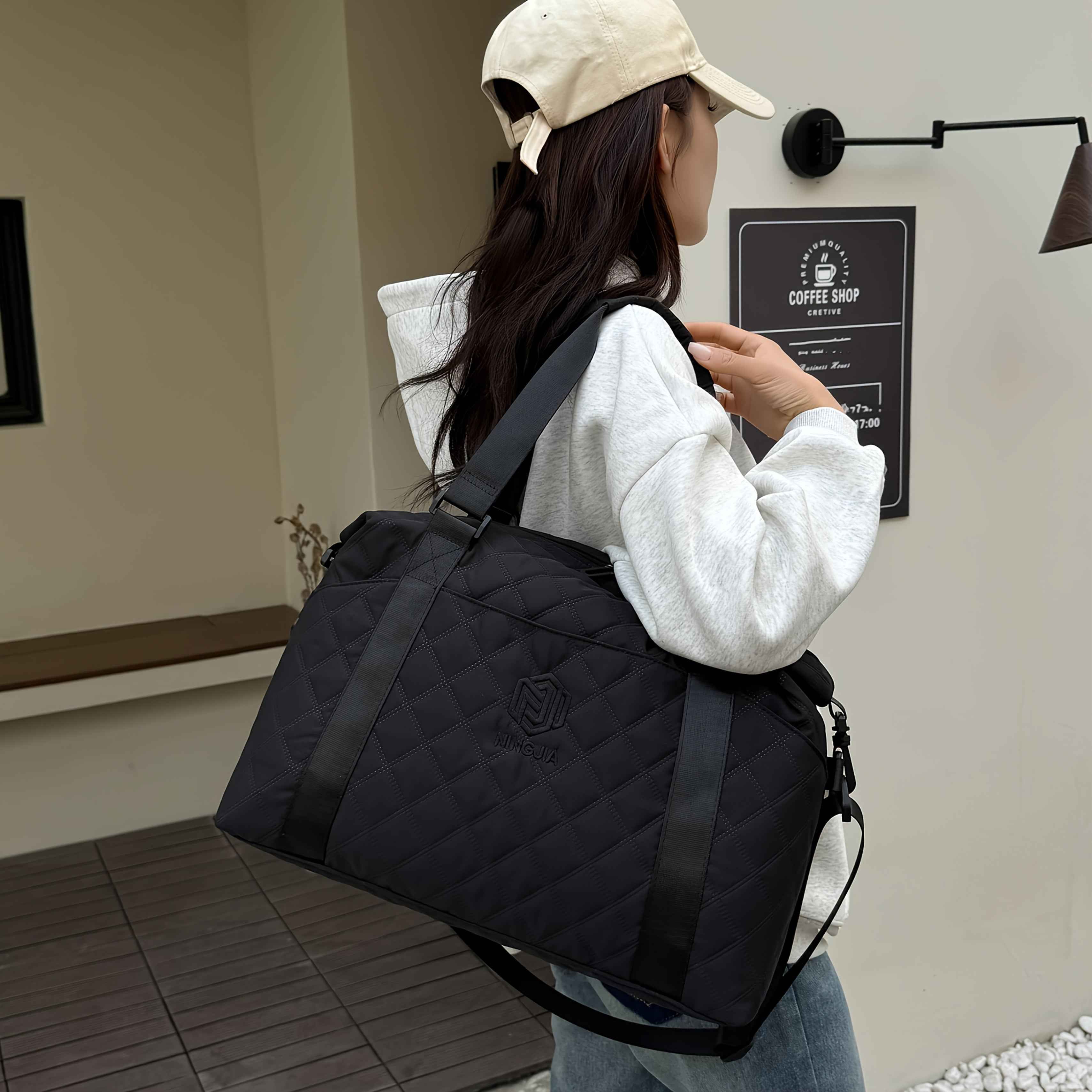 [Large Capacity Travel Duffle] Durable Polyester Unisex Large Capacity Travel Duffle Bag | Lightweight Sporty Gym & Business Duffle with Dry/Wet Compartments, Convertible Handheld/Crossbody Design, White/Black