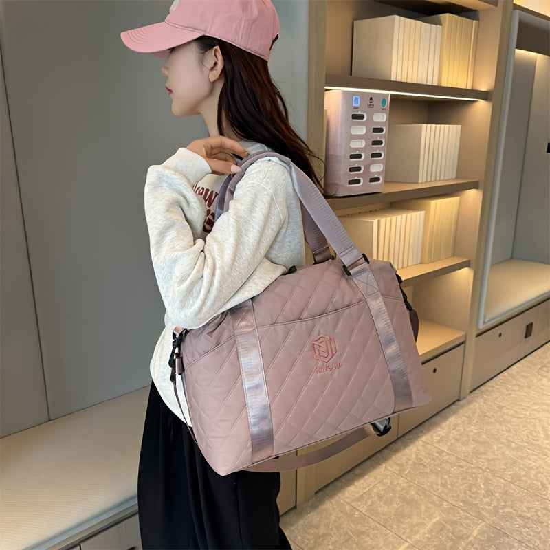 [Large Capacity Travel Duffle] Durable Polyester Unisex Large Capacity Travel Duffle Bag | Lightweight Sporty Gym & Business Duffle with Dry/Wet Compartments, Convertible Handheld/Crossbody Design, White/Black