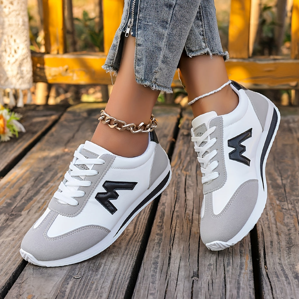 Chic MultiAccent Lightweight Casual Sneakers - IRON GODDESS